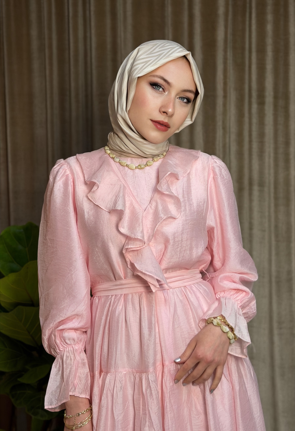 Bonavias Volan Yaka Detaylı Elbise - Pembe