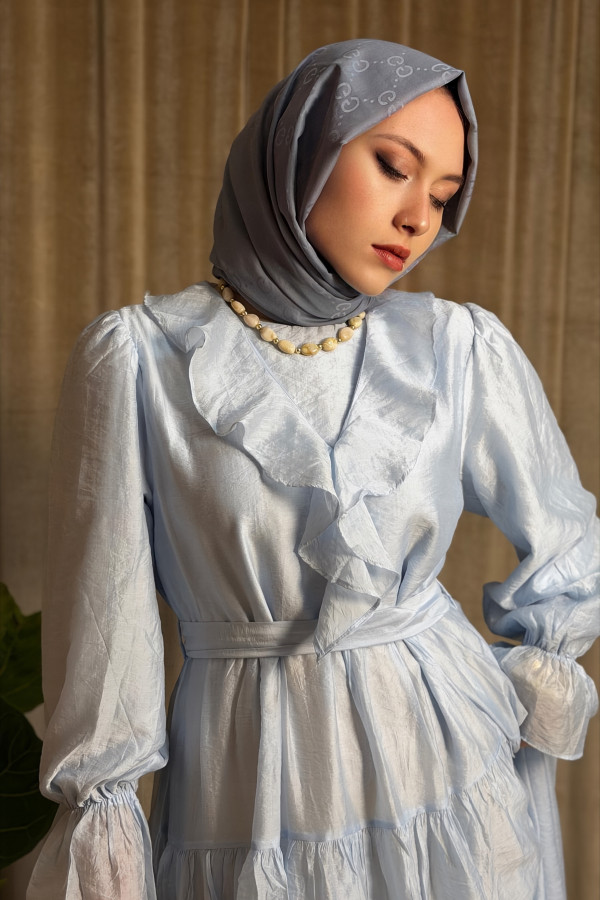 Bonavias volan yaka detaylı elbise