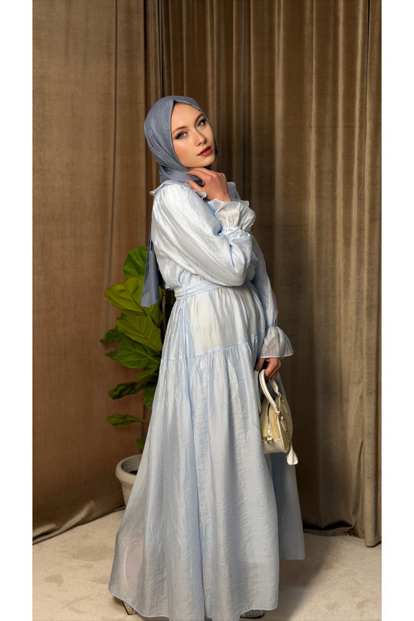 Bonavias volan yaka detaylı elbise