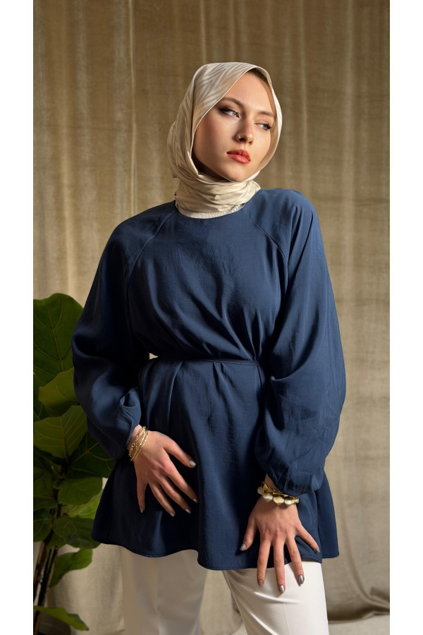 Bel bağlamalı balon kol gömlek