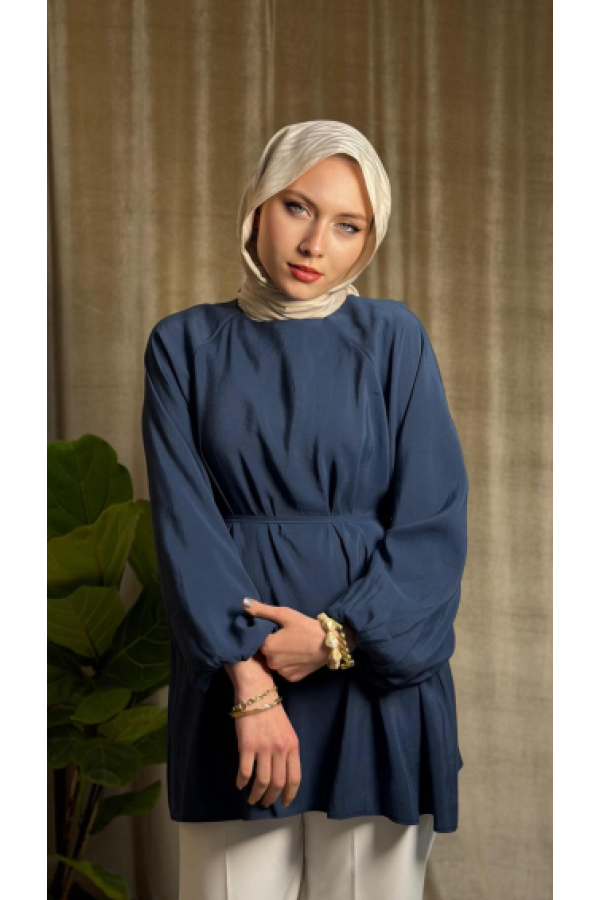 Bel bağlamalı balon kol gömlek